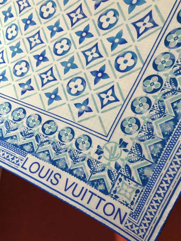 Louis Vuitton Scarf LVC00555 Louis Vuitton Scarf LVC00555